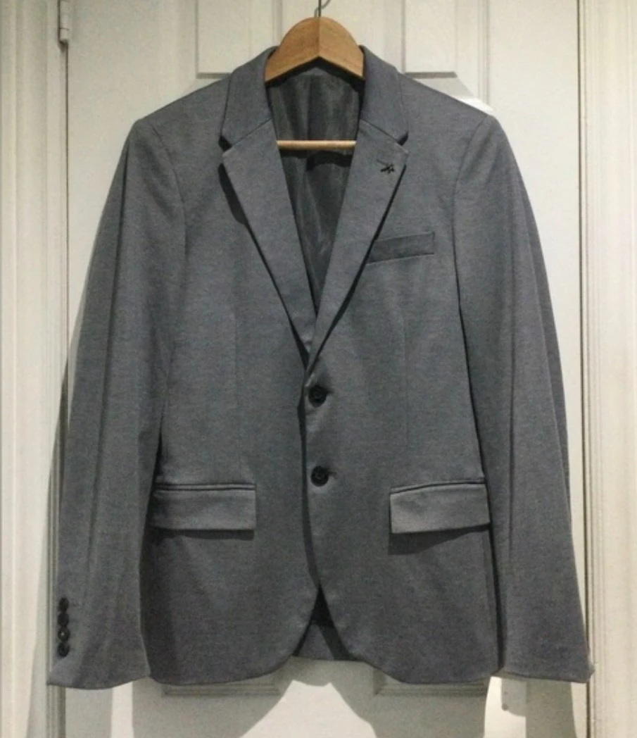Brand New ZARA Modern Grey Blazer -36 R