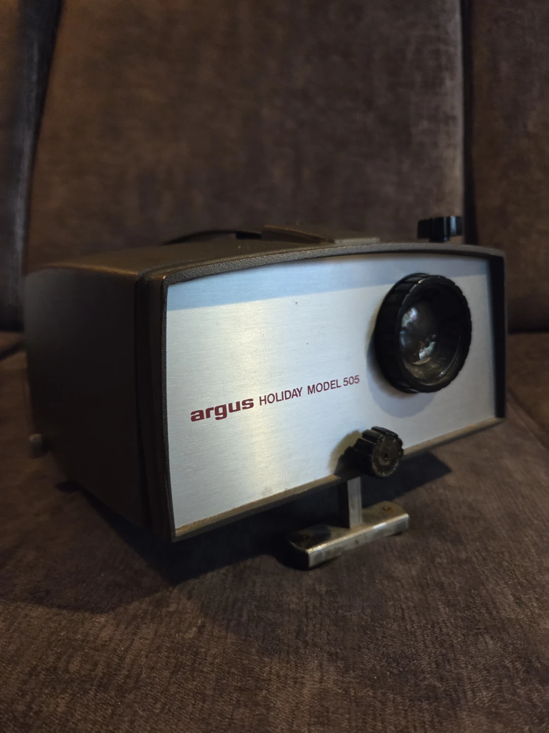 Argus Holiday Model 505 Slide Projector