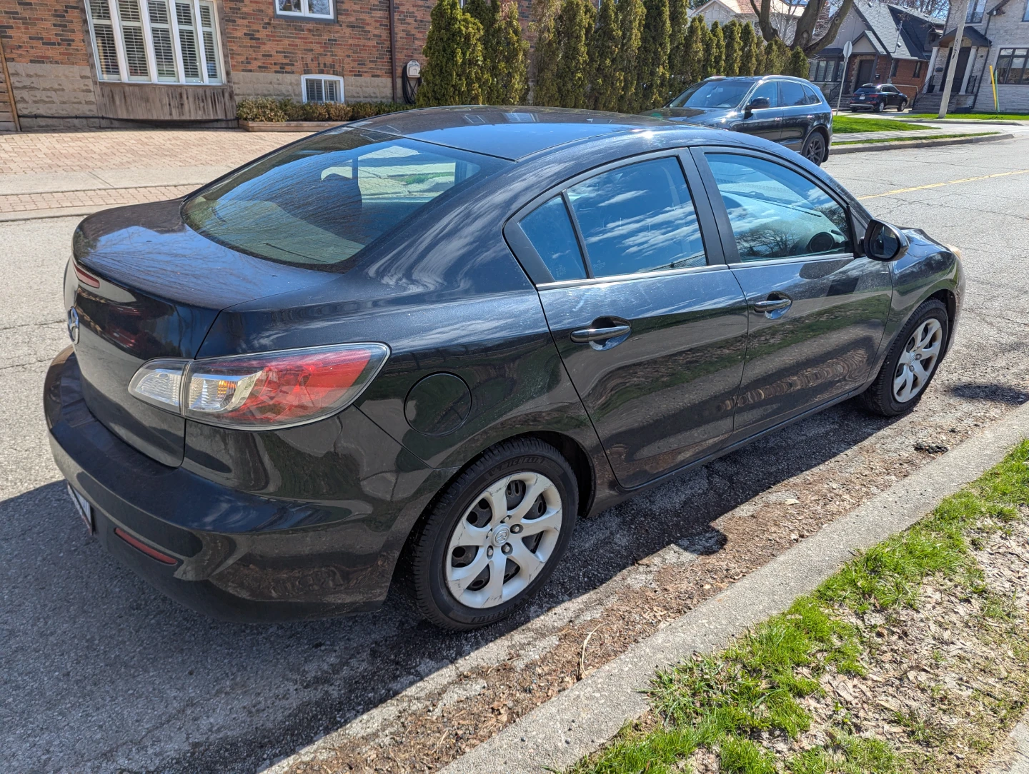 Mazda 3 Manual 2012 as is - photo 3