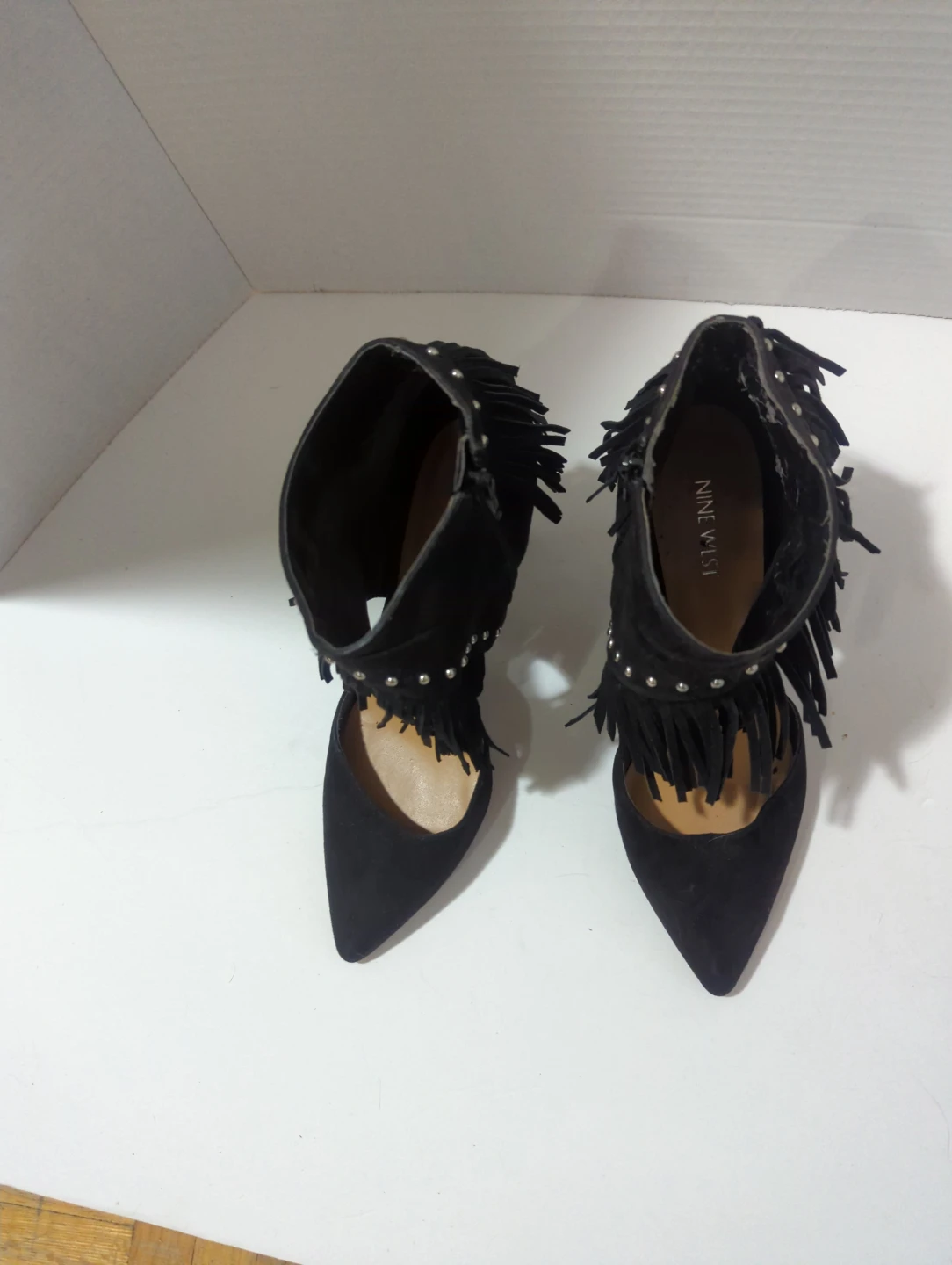 Nine West Black Suede Fringe Studded Heels - photo 2