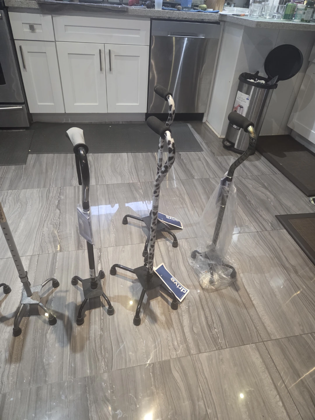 Quad and Standard Canes sold individually - photo 2