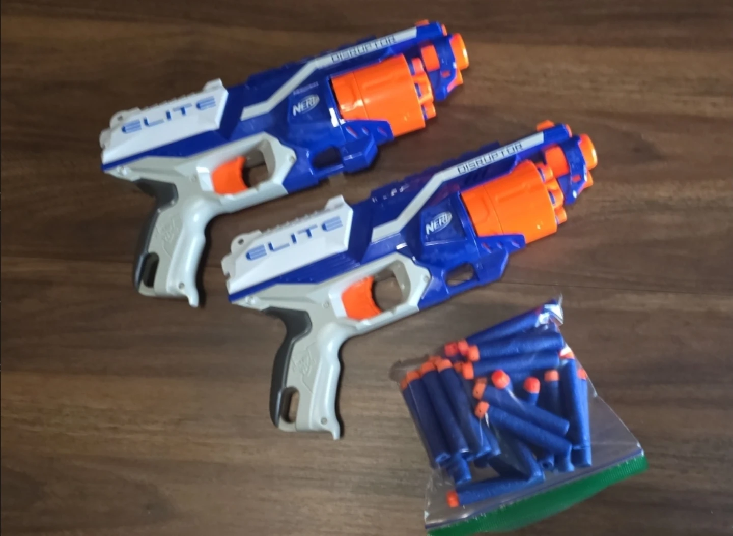 Pair of 2 Nerf Elite Disruptor Blasters + Bag of Darts