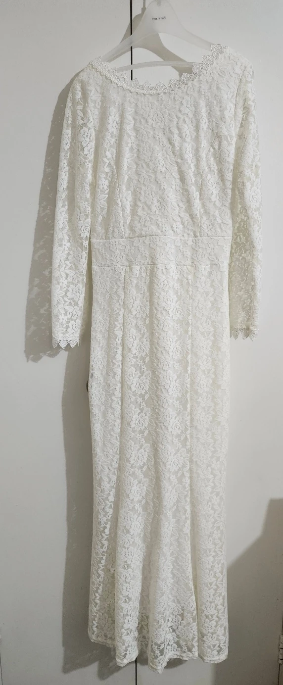 White Lace Maxi Dress with Feather Shawl - photo 2