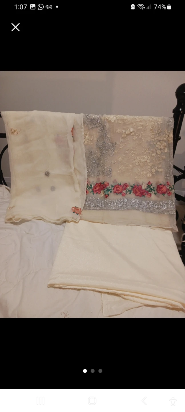 Embroidered Cream 3-Piece Suit mothers day gift - photo 2