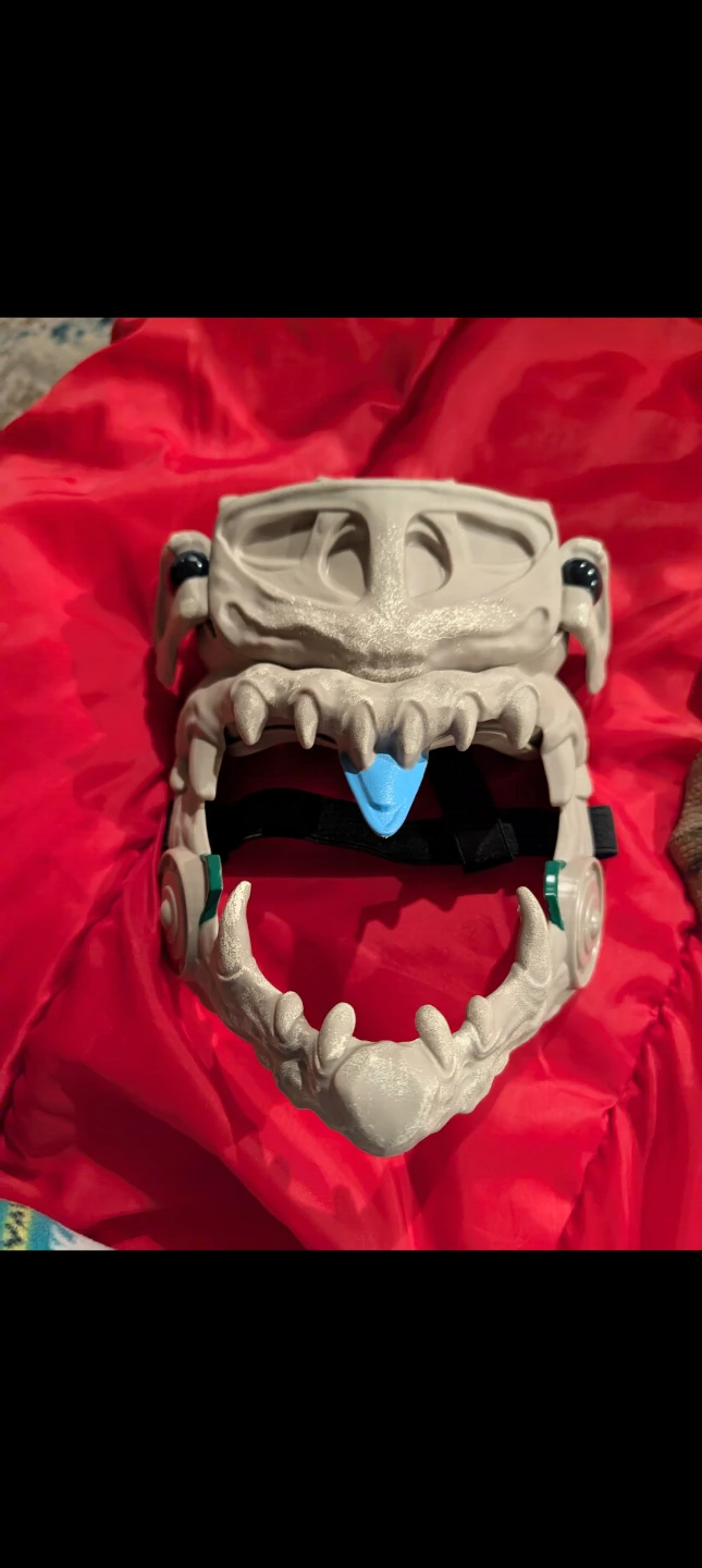 Kids' Masks - Dinosaur, Gorilla & Skeleton Lot - photo 3