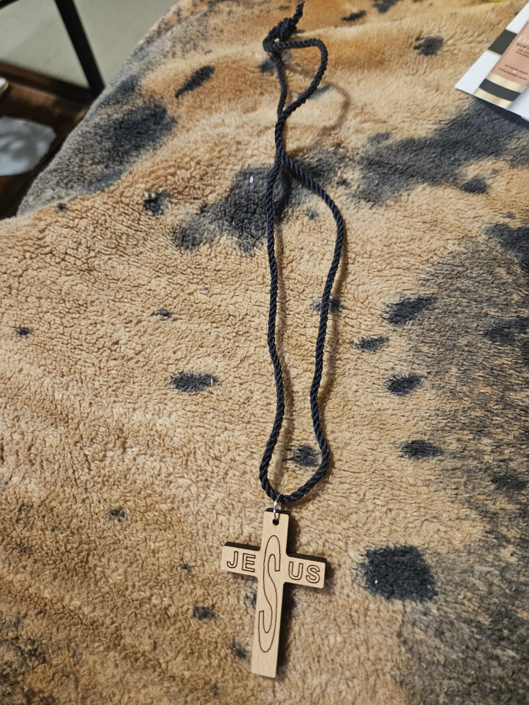 Wooden Cross Necklace with JESUS inscription - photo 2
