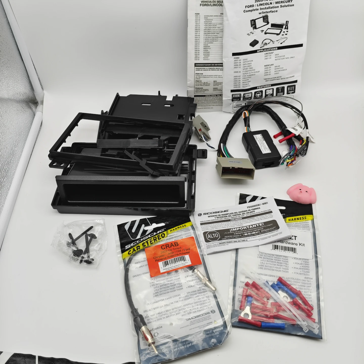 Scosche Car Stereo Installation Dash Kit & Wiring Harness