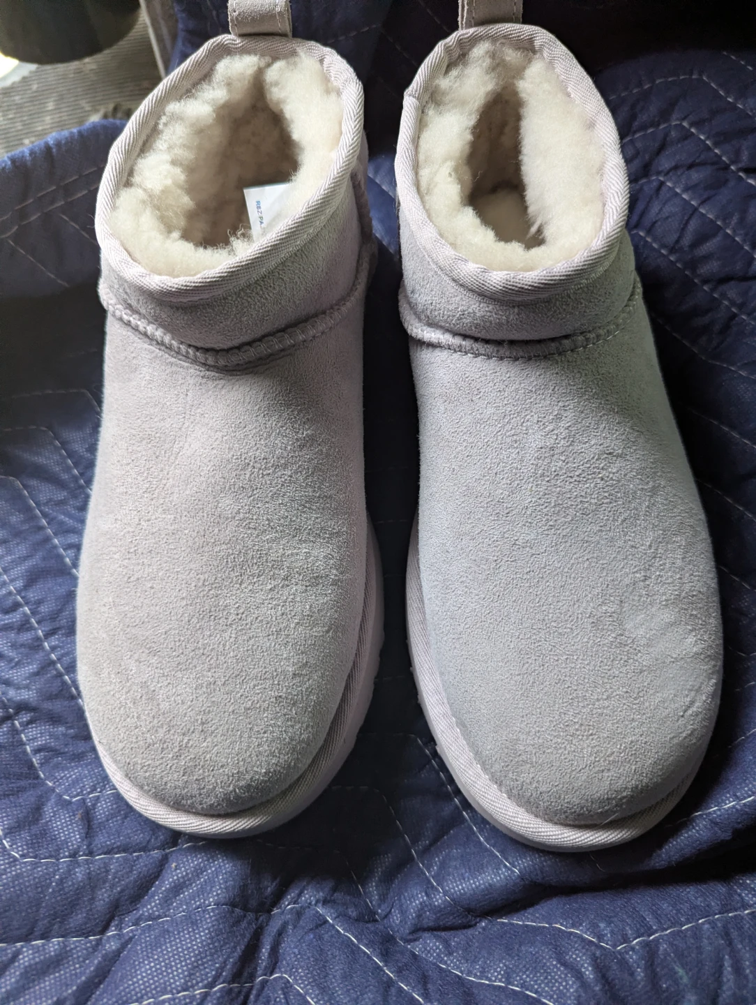 UGG Australia Chestnut Slipper Boots 2 diff pairs - photo 4