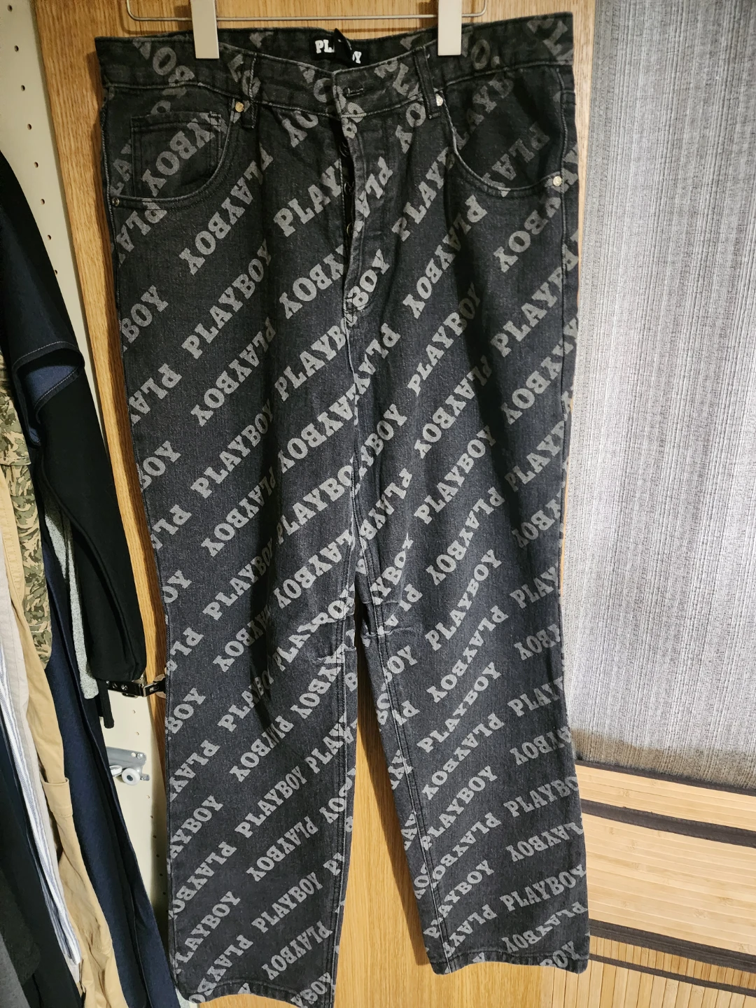 Playboy All-Over Logo Denim Shirt & Pants Set - photo 4
