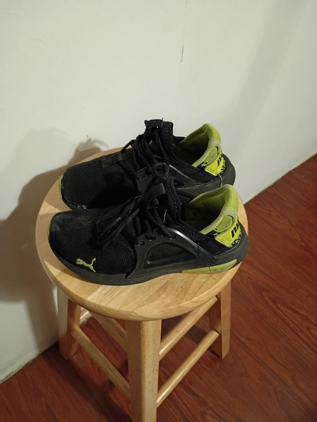 Puma Black & Neon Running Shoes - photo 2