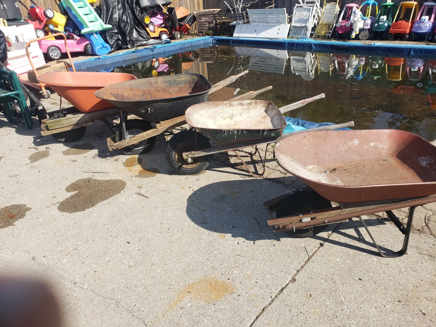 Used Wheelbarrows