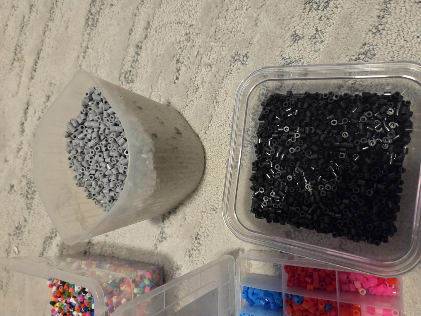 Lot of perler/fuse beads with patterns - photo 4