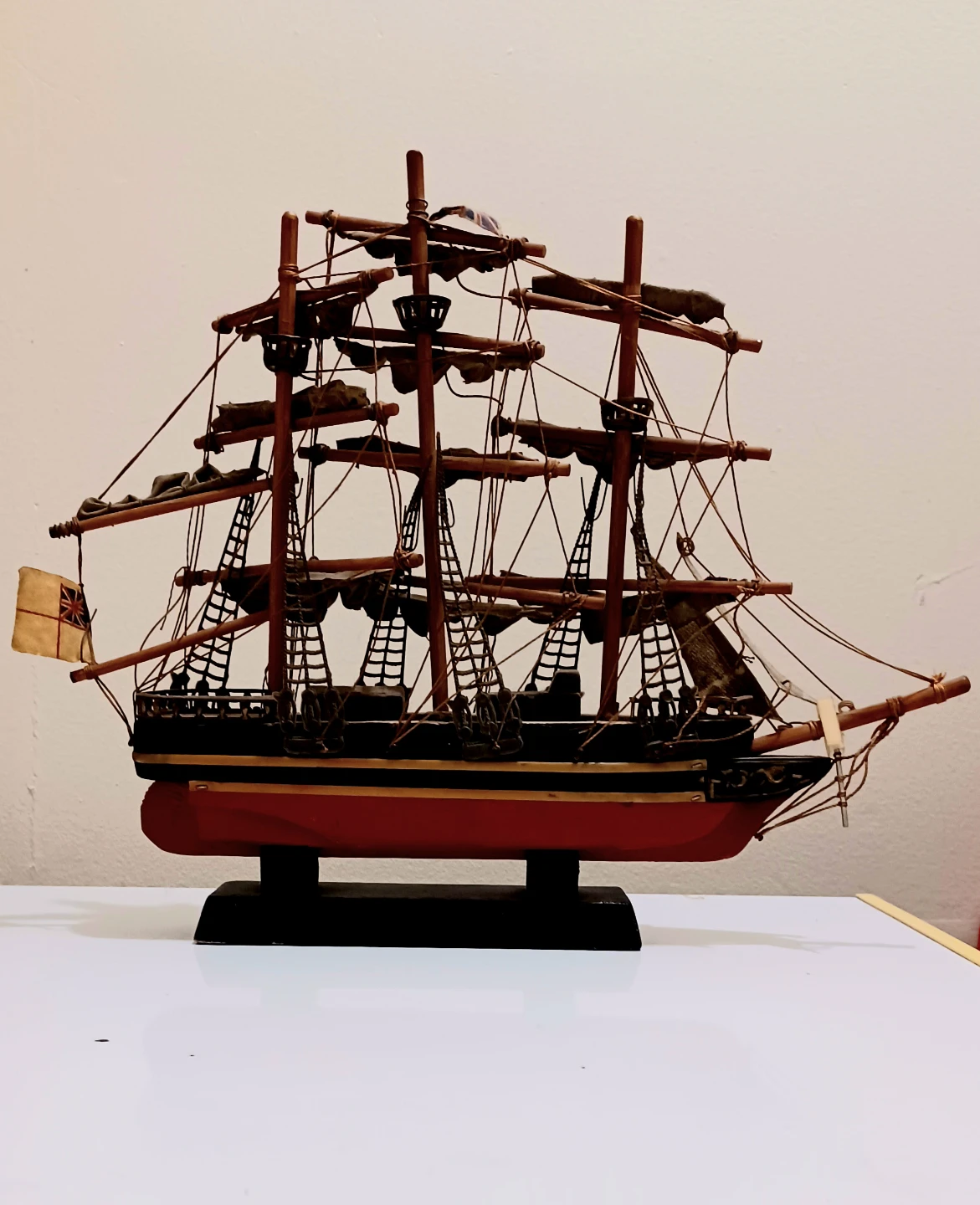 Vtg Flying Cloud Model Ship - photo 2