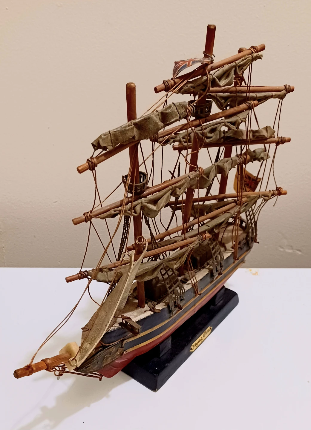 Vtg Flying Cloud Model Ship - photo 3