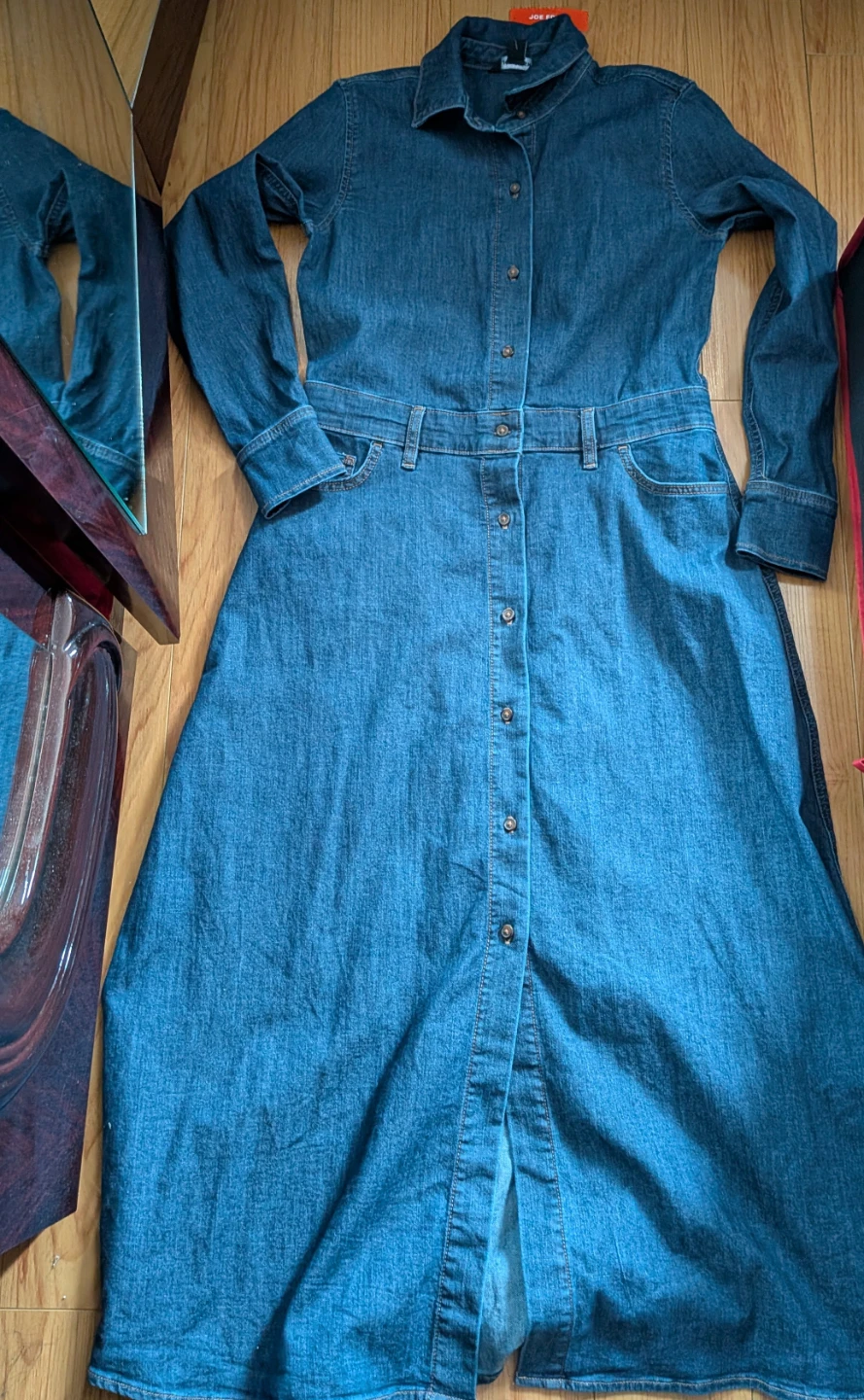 🔥NEW, TAGS ON!! Joe Fresh Denim Midi Dress