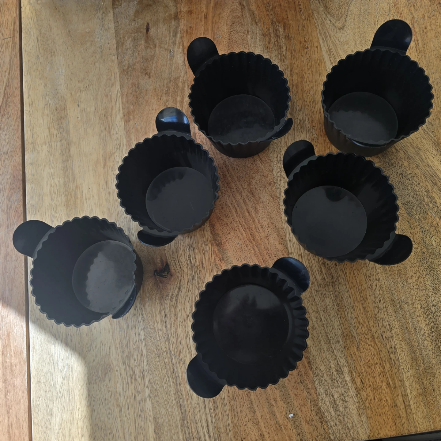 Set of 6 Black Silicone Muffin Cups