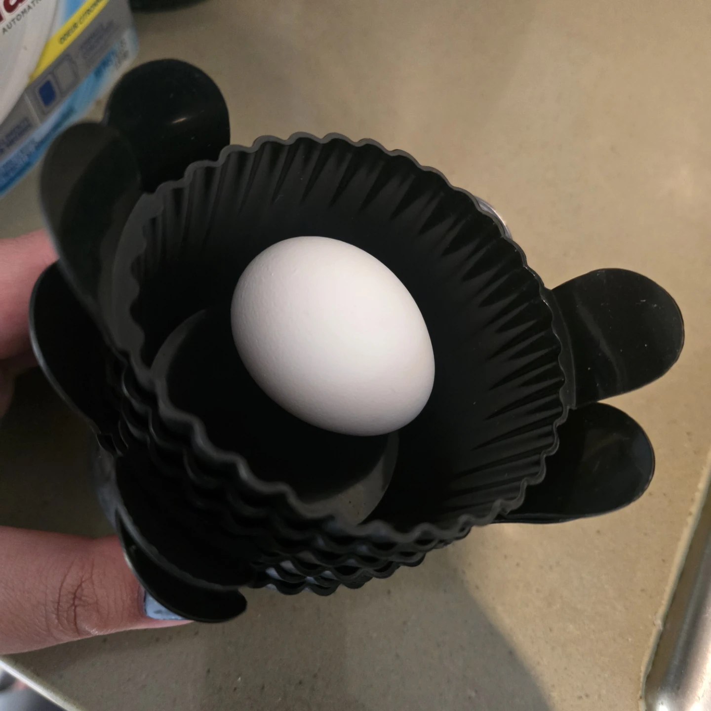 Set of 6 Black Silicone Muffin Cups - photo 3