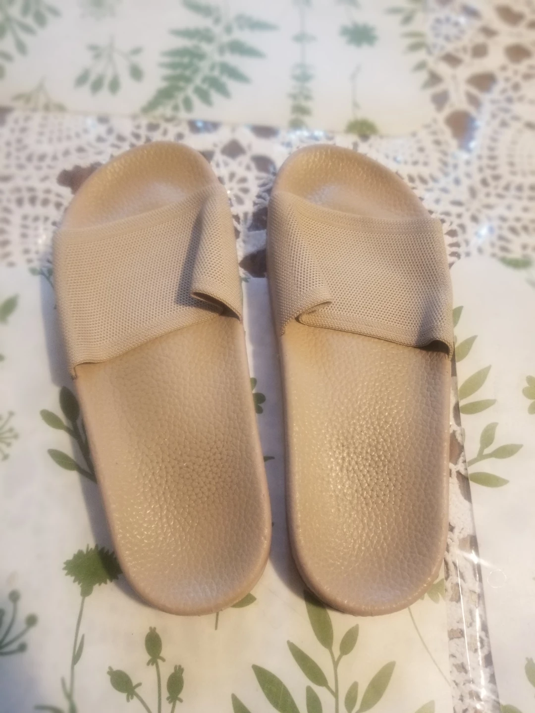 Beige Slides Size 37