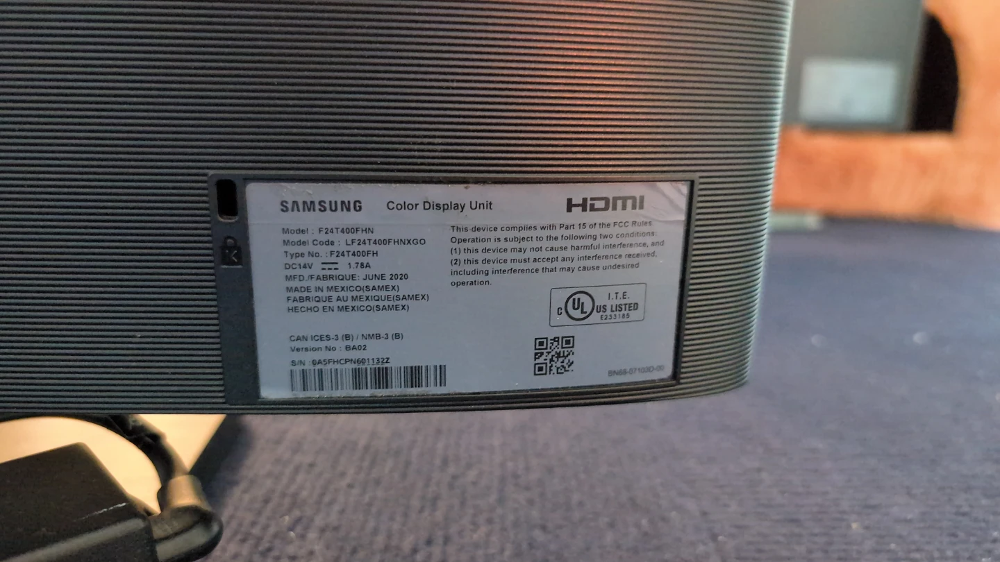 Samsung 24" FHD Monitor - photo 2