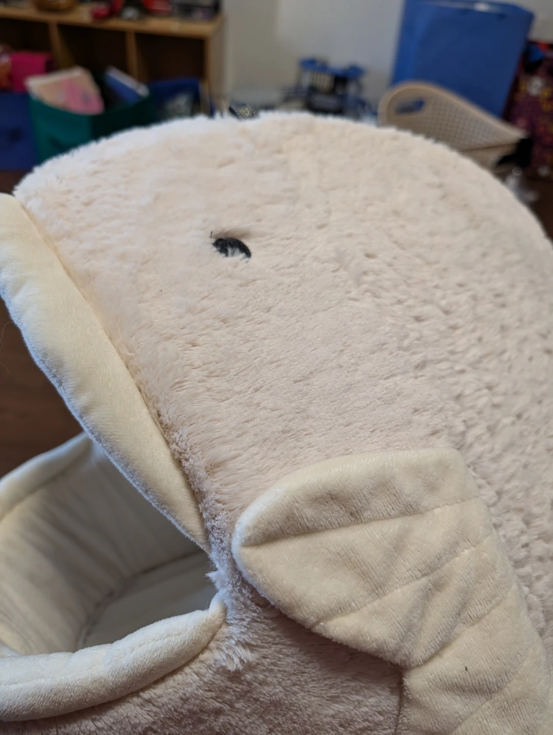 Plush Whale Pet Bed - photo 2