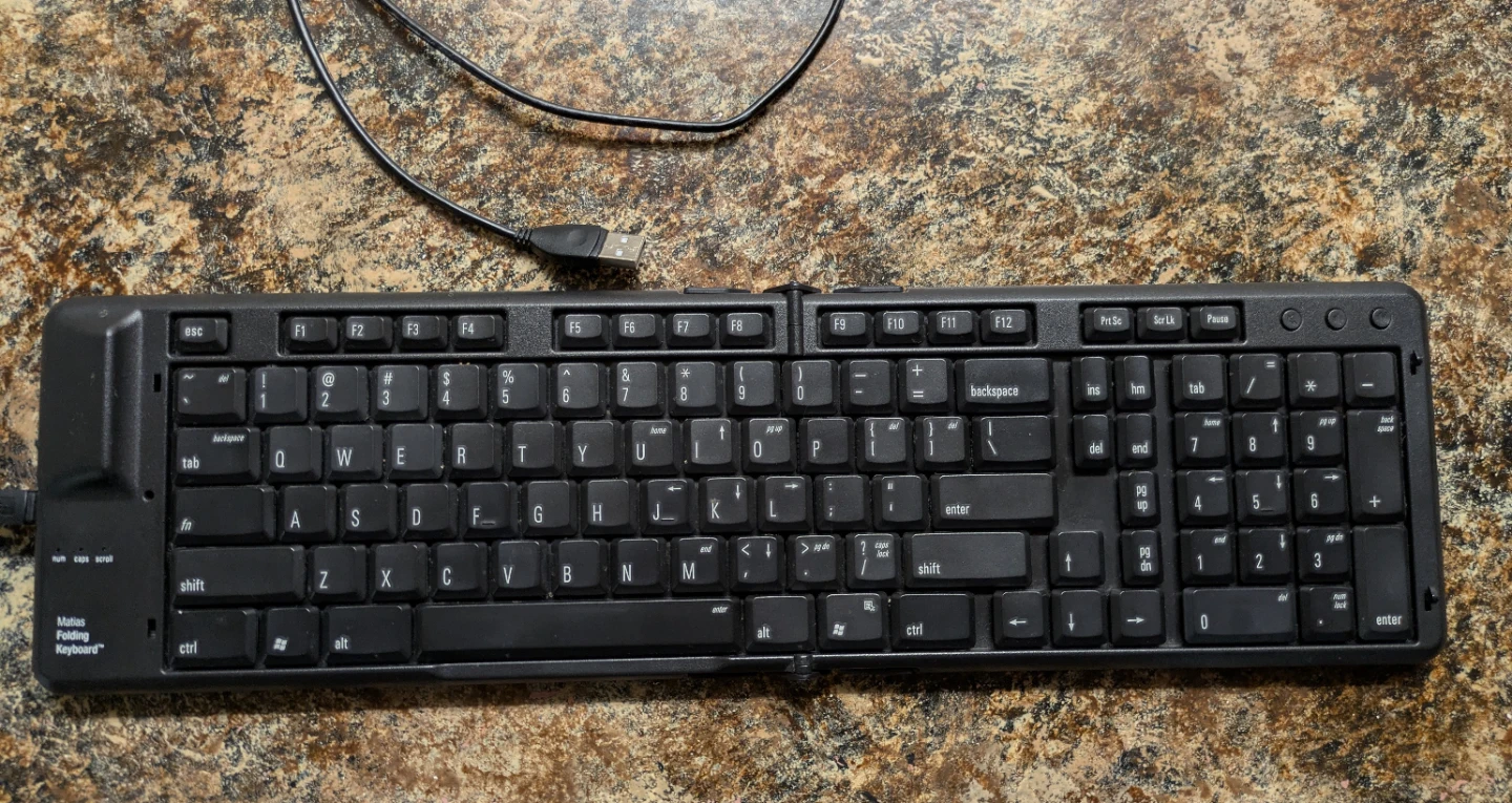 Matias Folding Keyboard (USB-PC) FK205