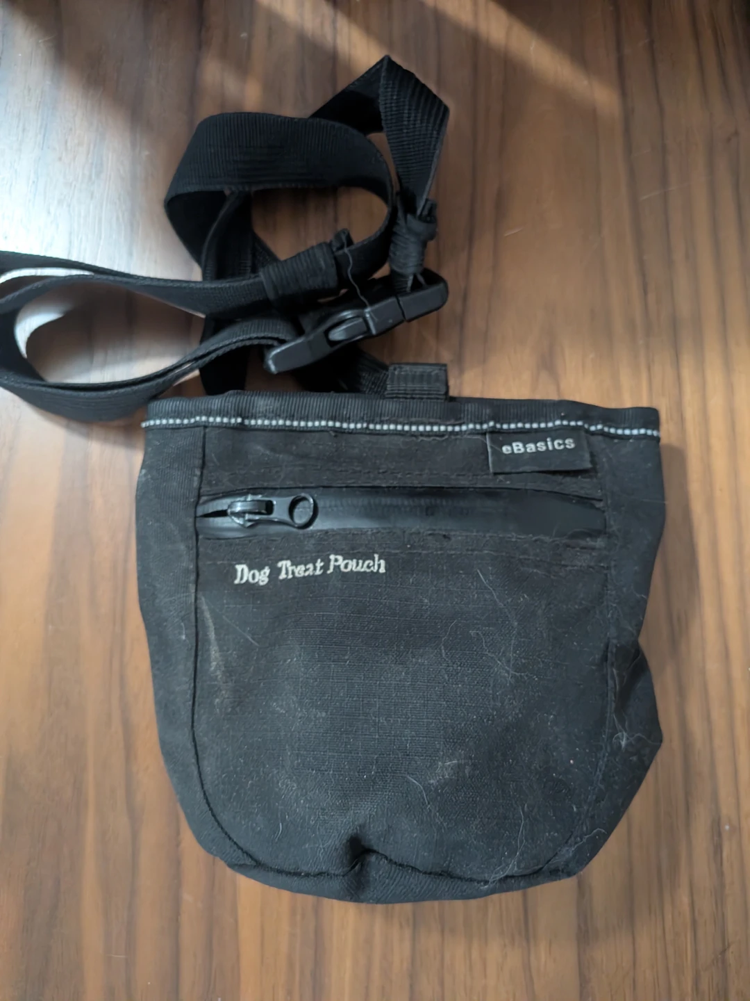 eBasics Dog Treat Pouch 🌱