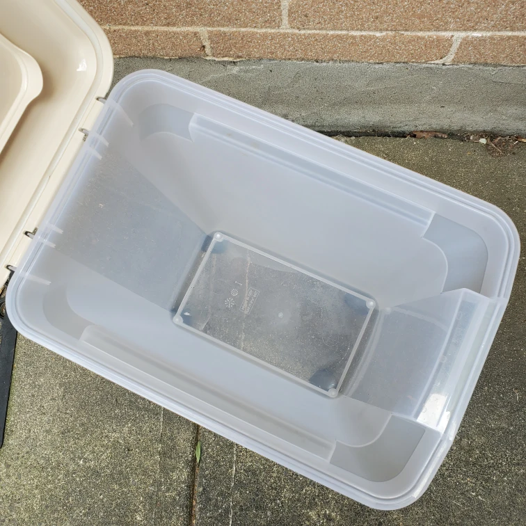 Pet food container - photo 2