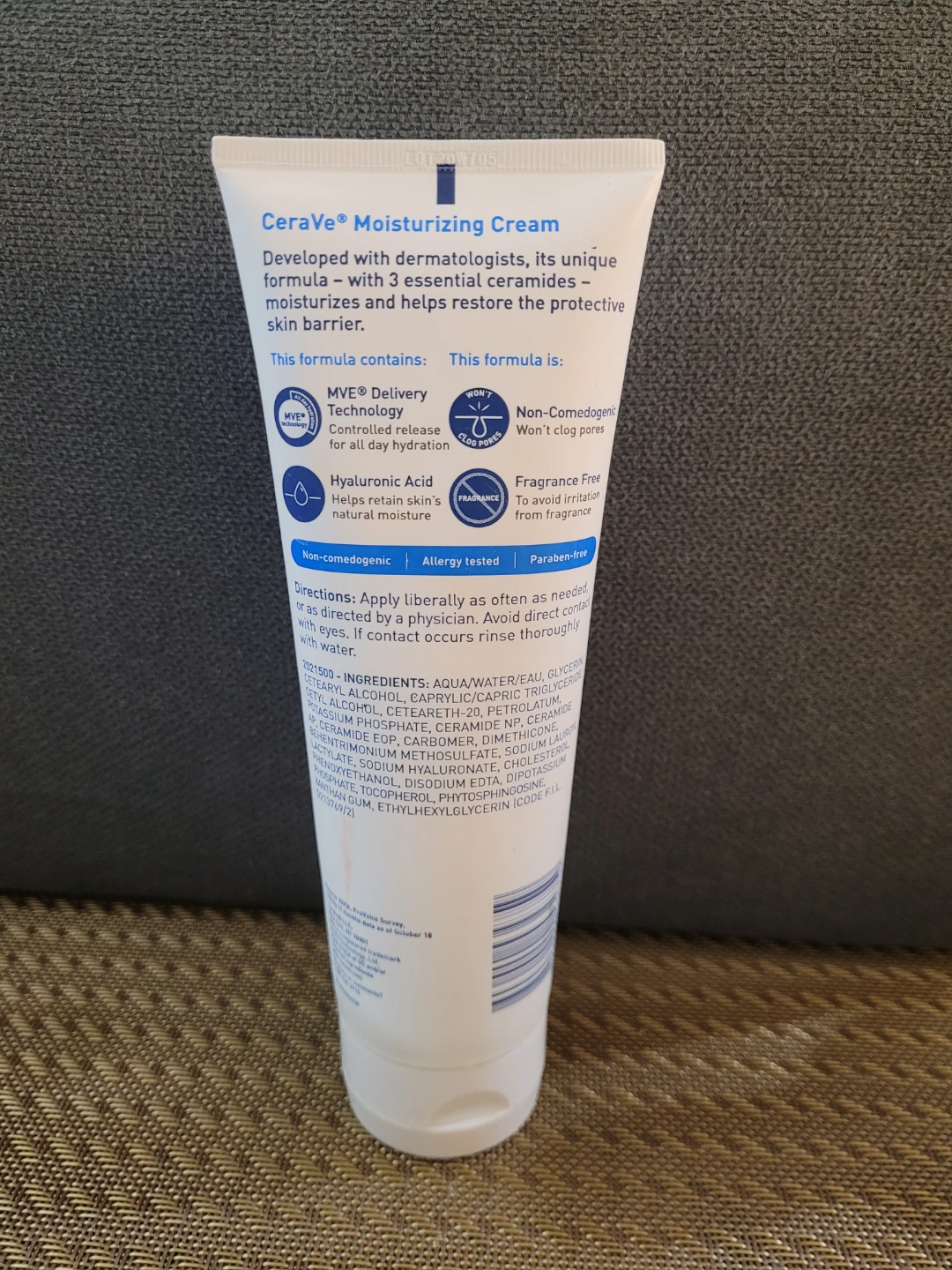 CeraVe Moisturizing Cream 8 oz - photo 2