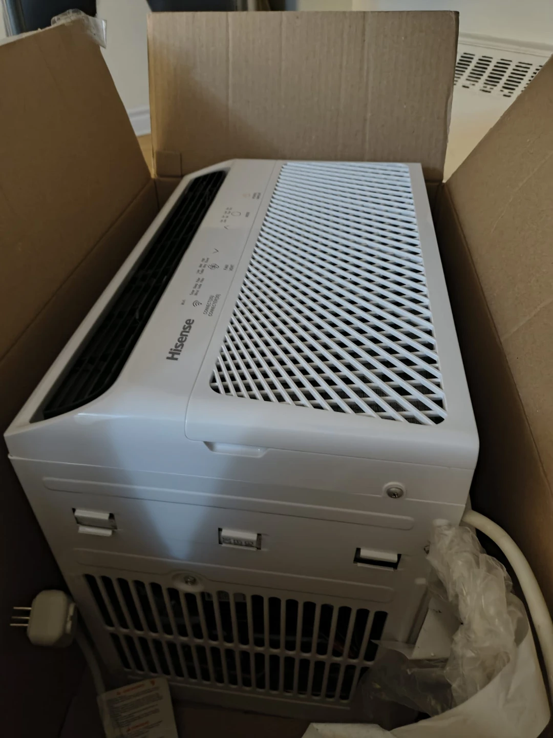 Hisense Portable Air Conditioner - photo 2