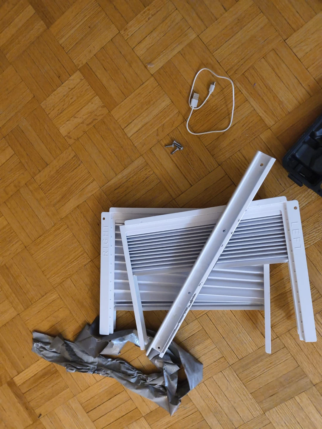 Hisense Portable Air Conditioner - photo 3