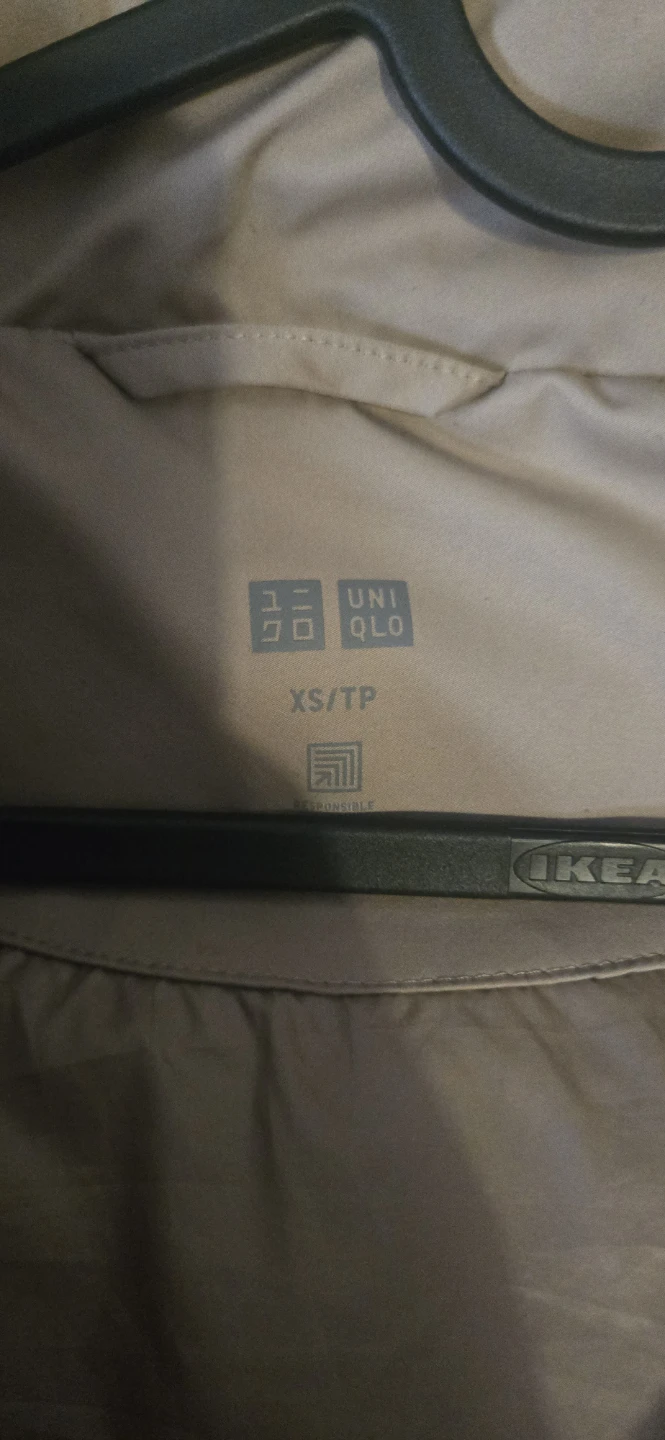UNIQLO Women's Down Puffer Jacket - photo 2