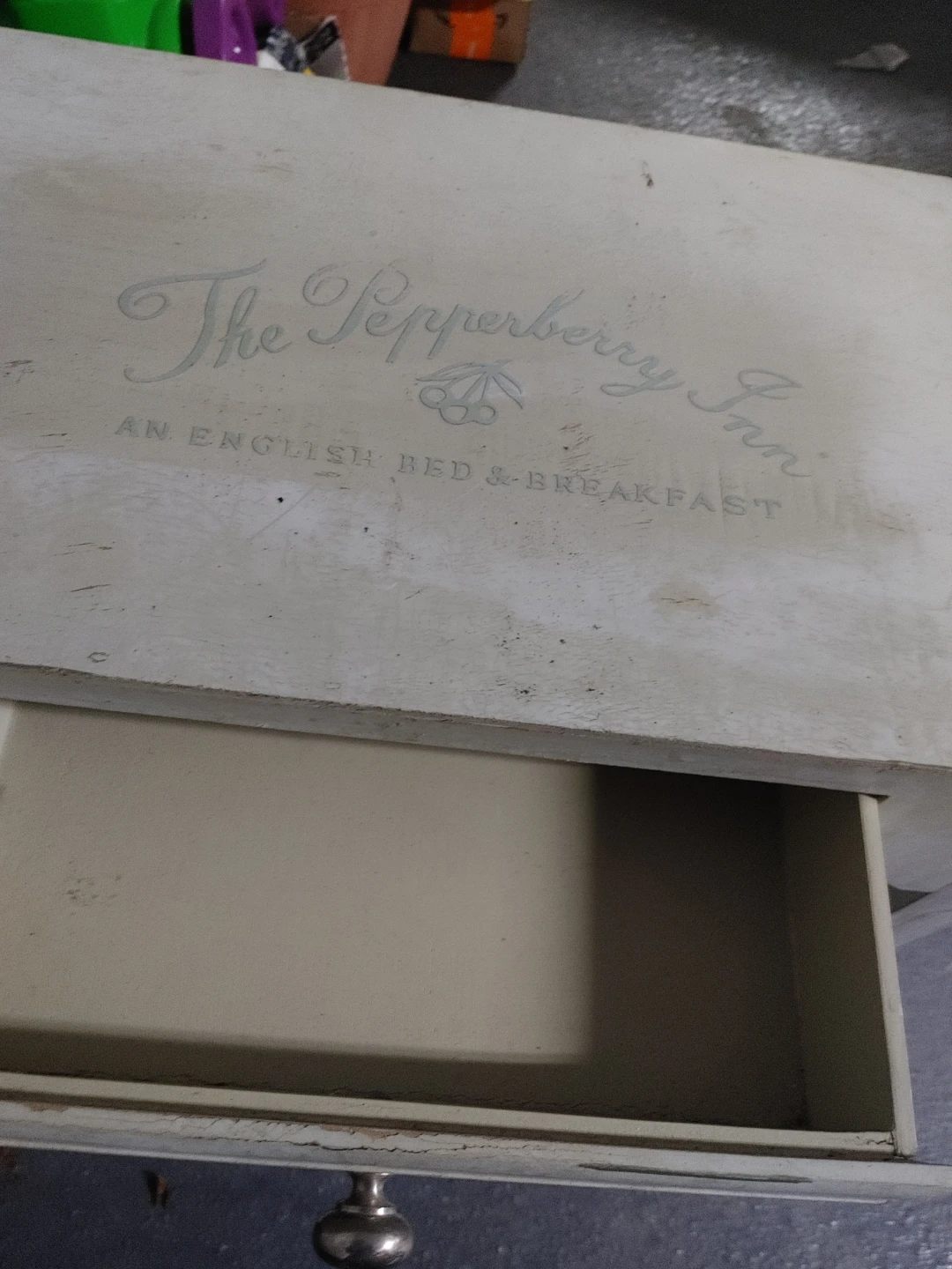 The Pepperberry Inn Nightstand with Drawer - photo 2