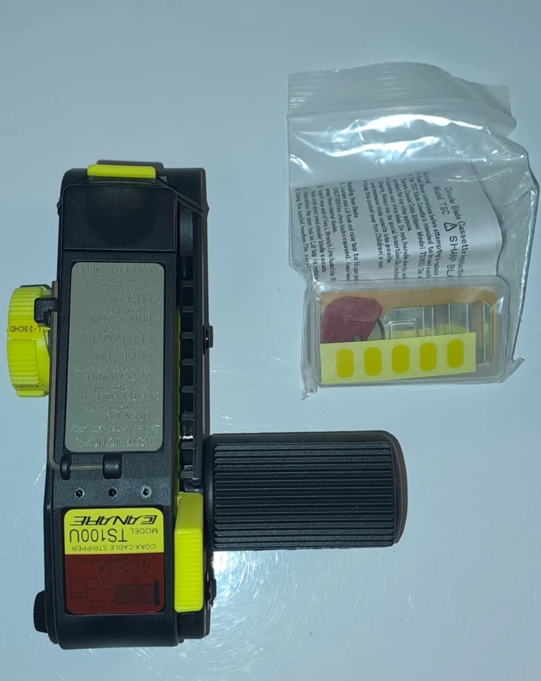 Canare TS100U Coaxial Cable Stripper - photo 3