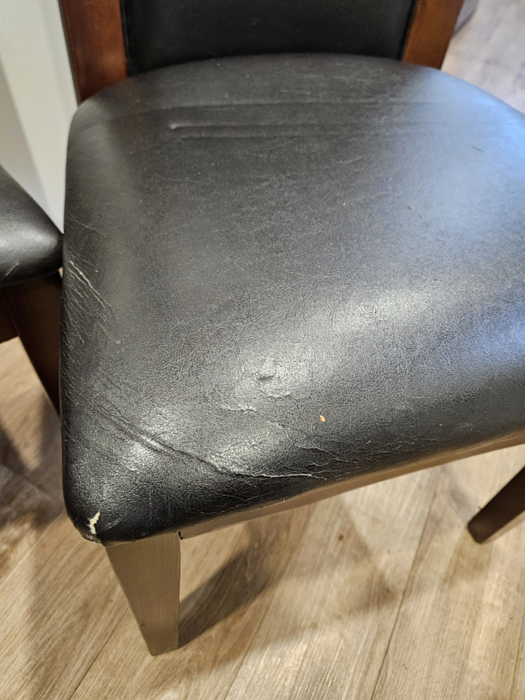 Set of 4 Dark Faux Leather Dining Chairs - photo 4