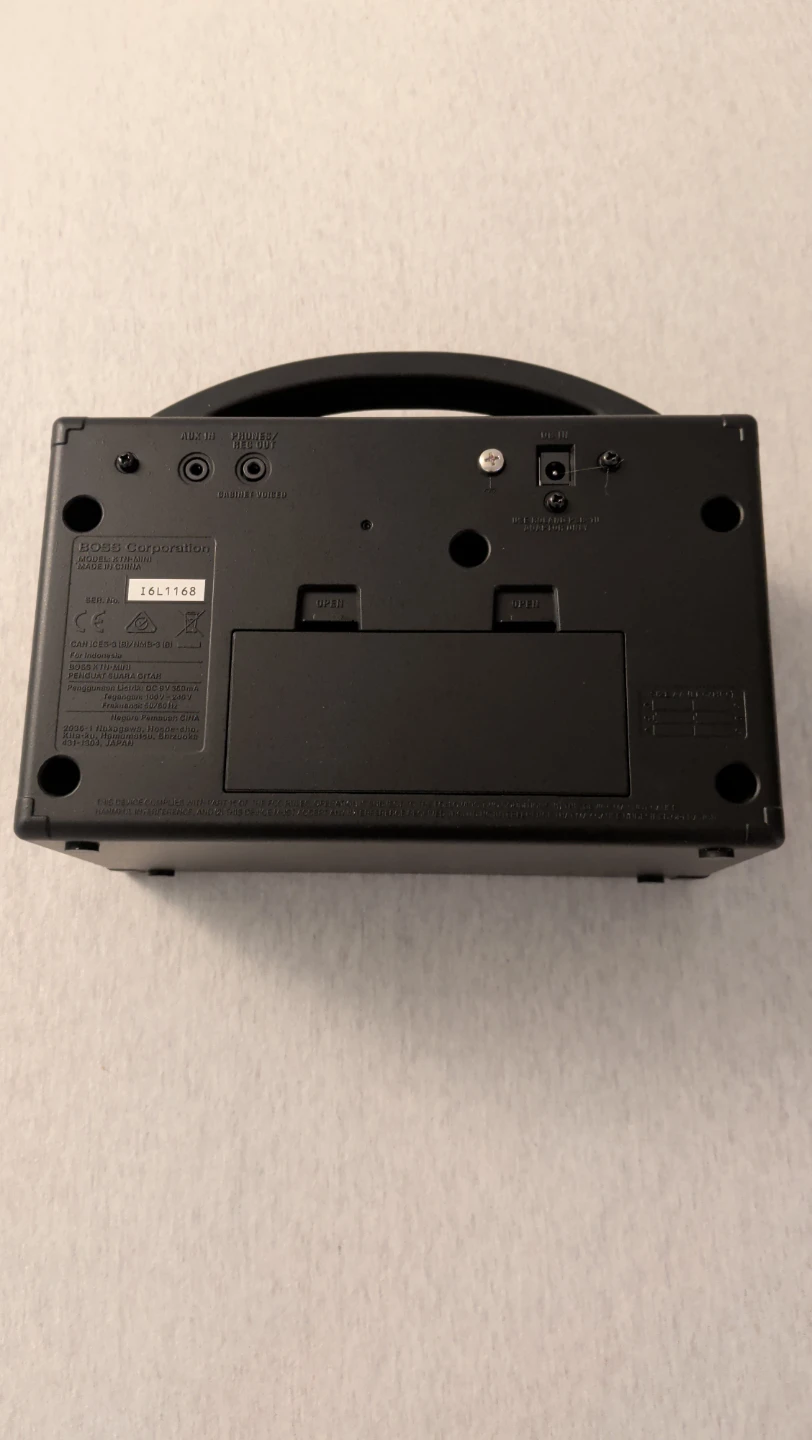 BOSS Katana Mini Guitar Amplifier - photo 3