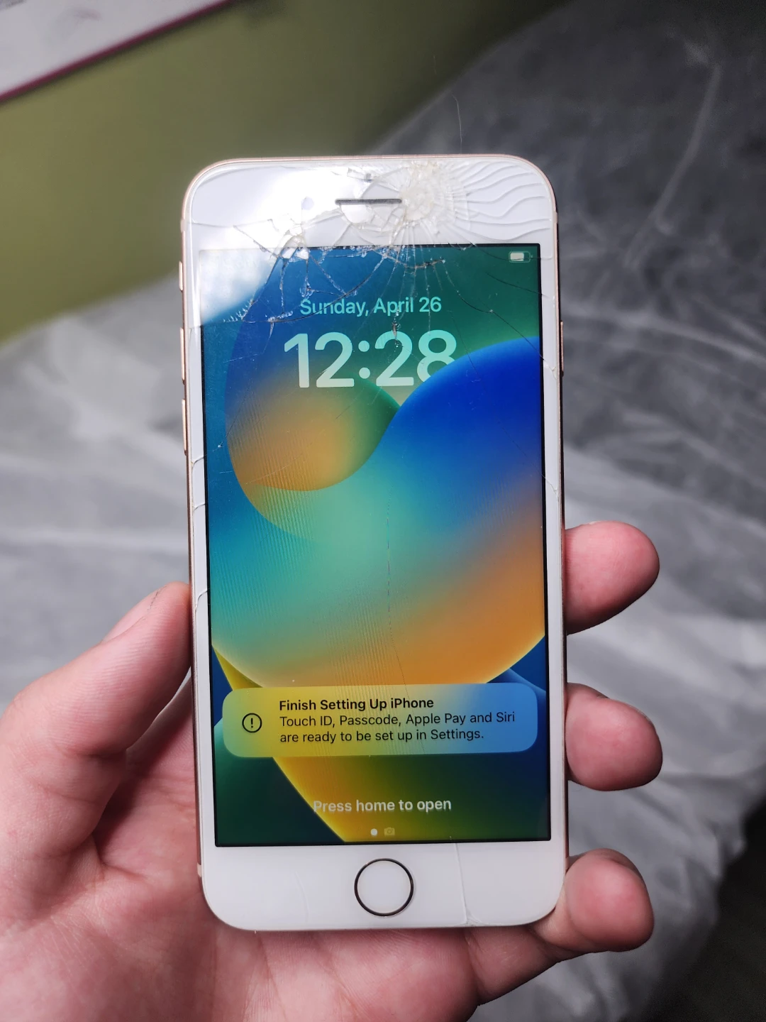 Apple iPhone 8 - Rose Gold