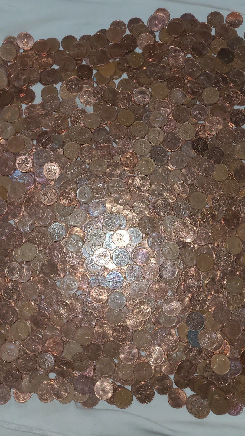 Canadian Pennies from 1960 t0 1980. - photo 3