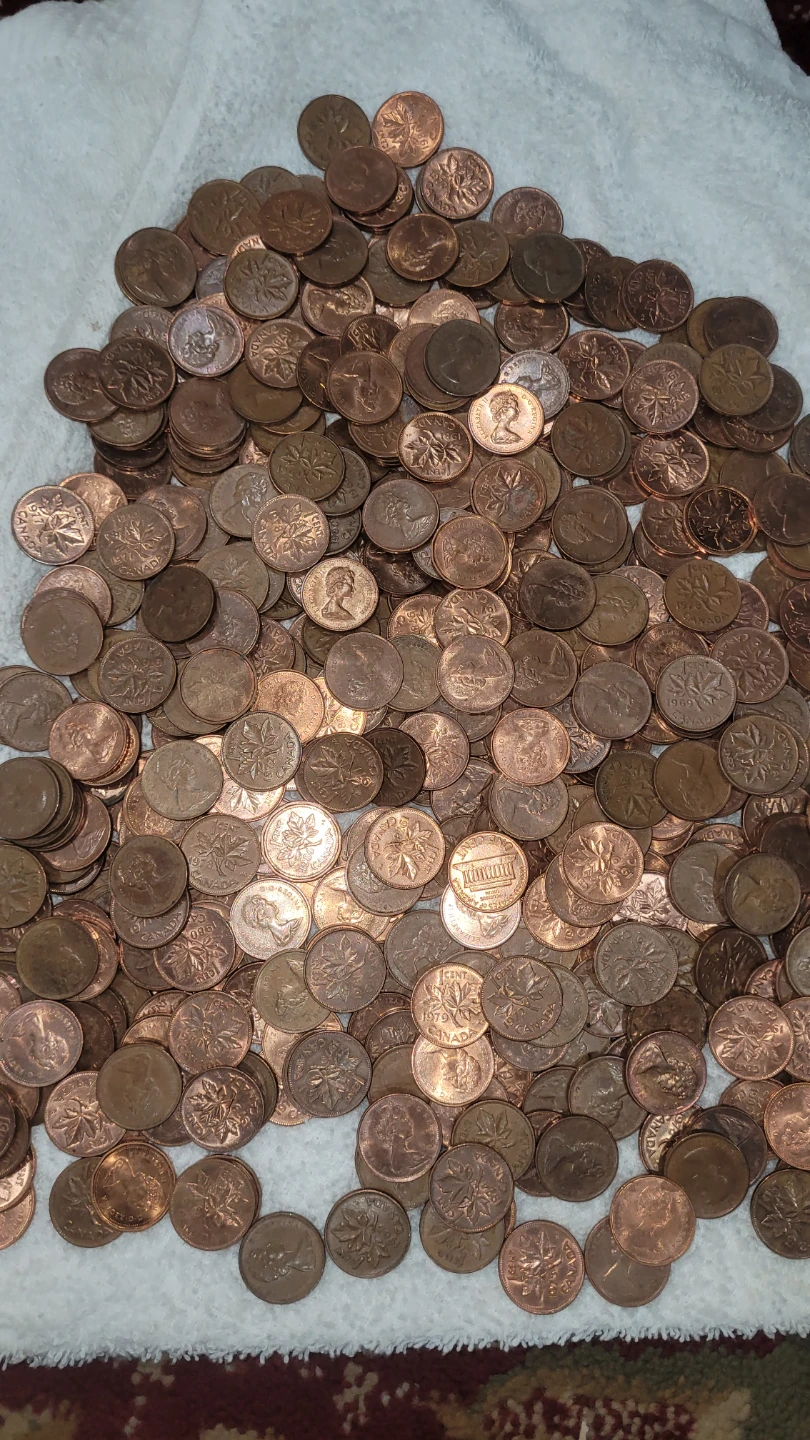 Canadian Pennies from 1960 t0 1980. - photo 4