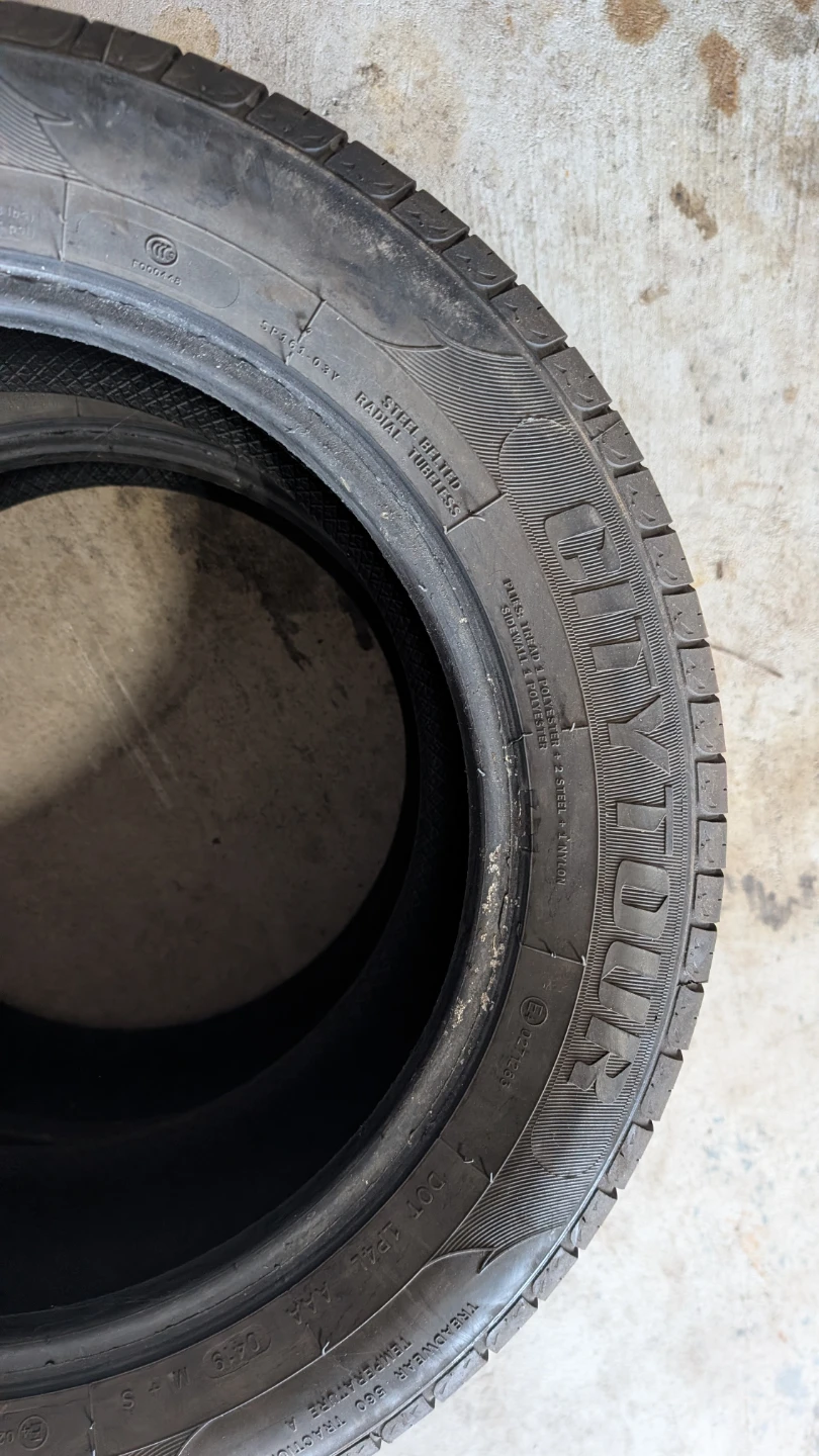 Set of 4 - 215/55R16 Tires - photo 3
