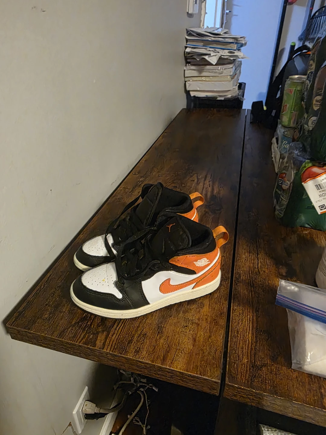 Nike Air Jordan 1 Mid SE Orange Black White - photo 2
