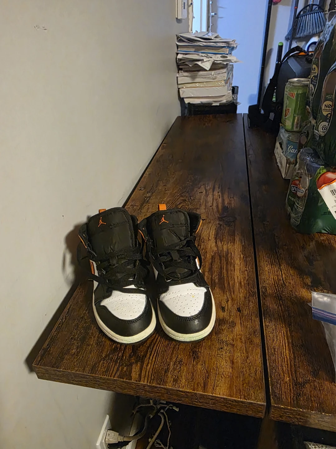 Nike Air Jordan 1 Mid SE Orange Black White - photo 3