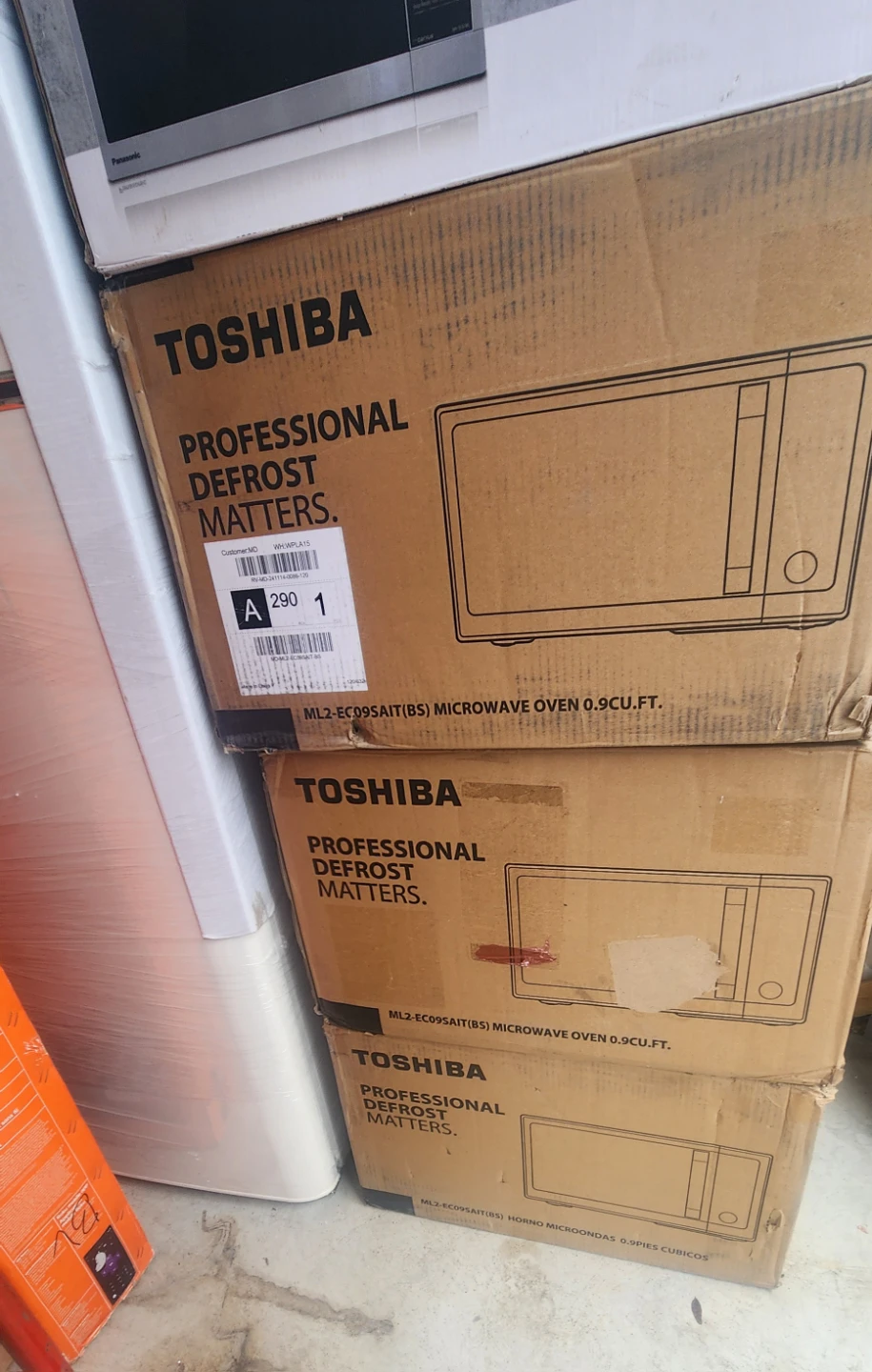 TOSHIBA Inverter Countertop Microwave Oven Air Fryer Combo! - photo 2