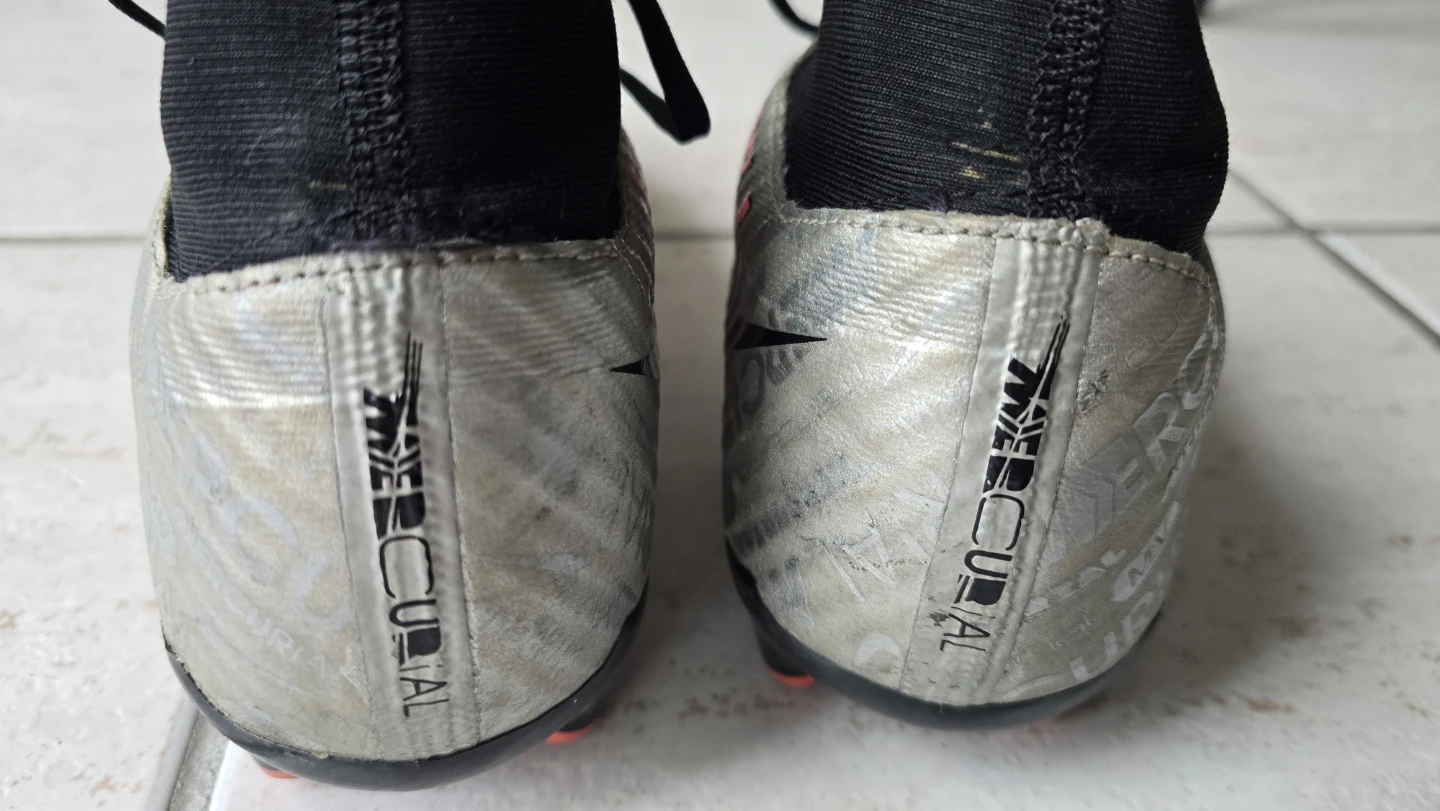 Nike Mercurial Soccer Cleats size 7.5 - photo 4