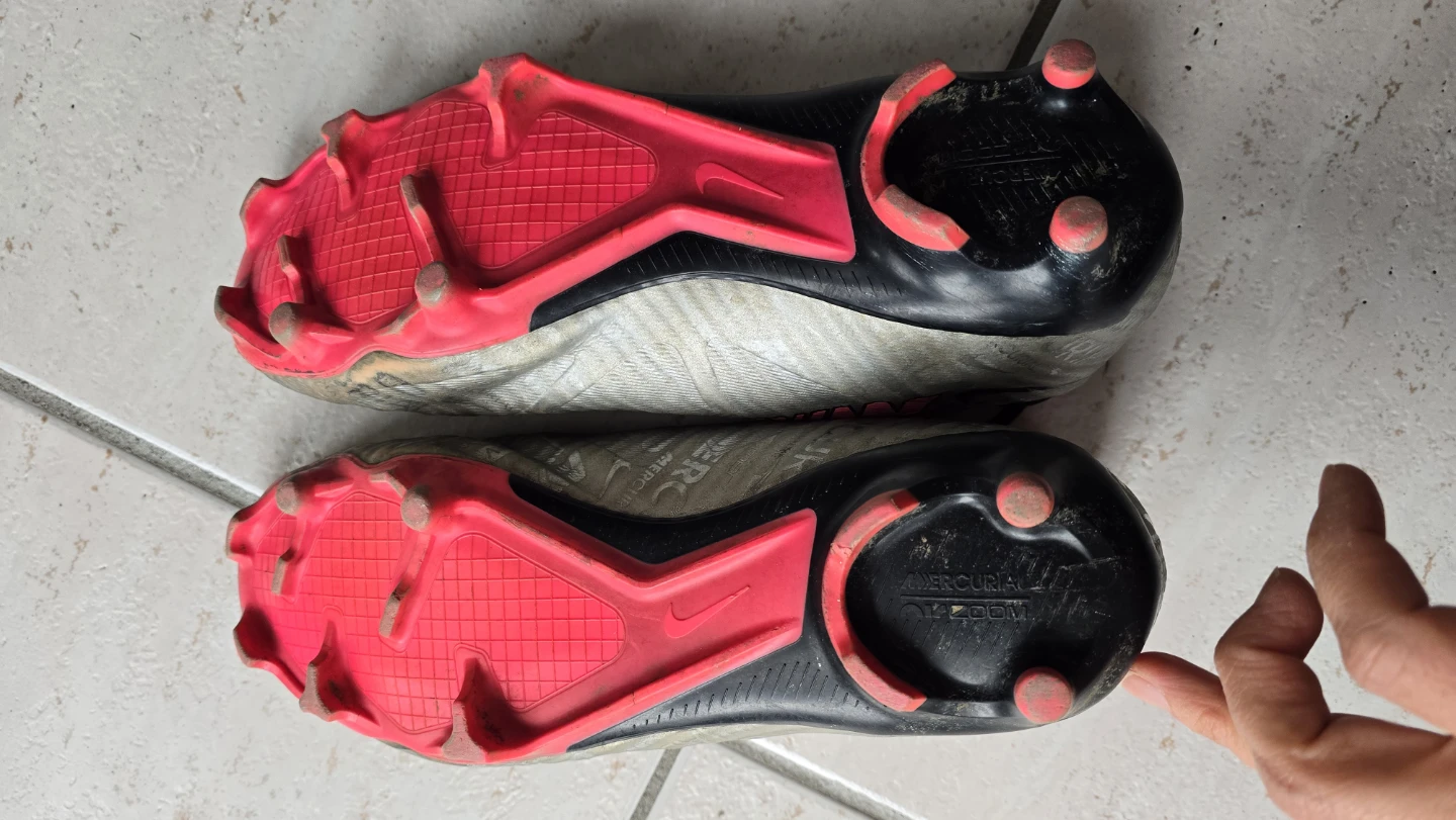 Nike Mercurial Soccer Cleats size 7.5 - photo 5