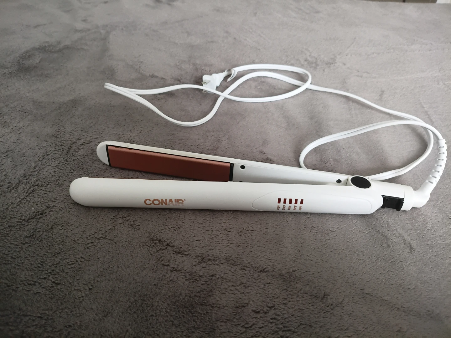 Conair White Hair Straightener - photo 2