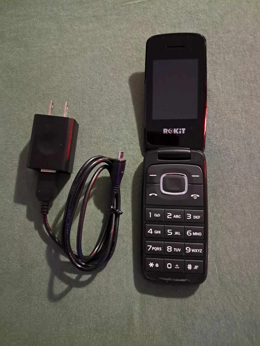 ROKIT Flip Phone with Charger - photo 4