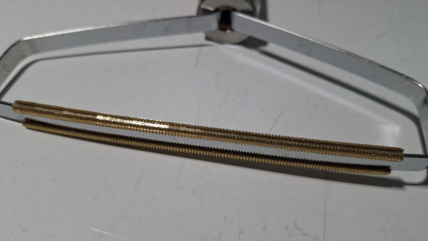 Lint Remover Tool - photo 3