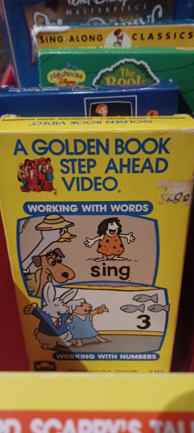 Box of children's vhs tapes - photo 2