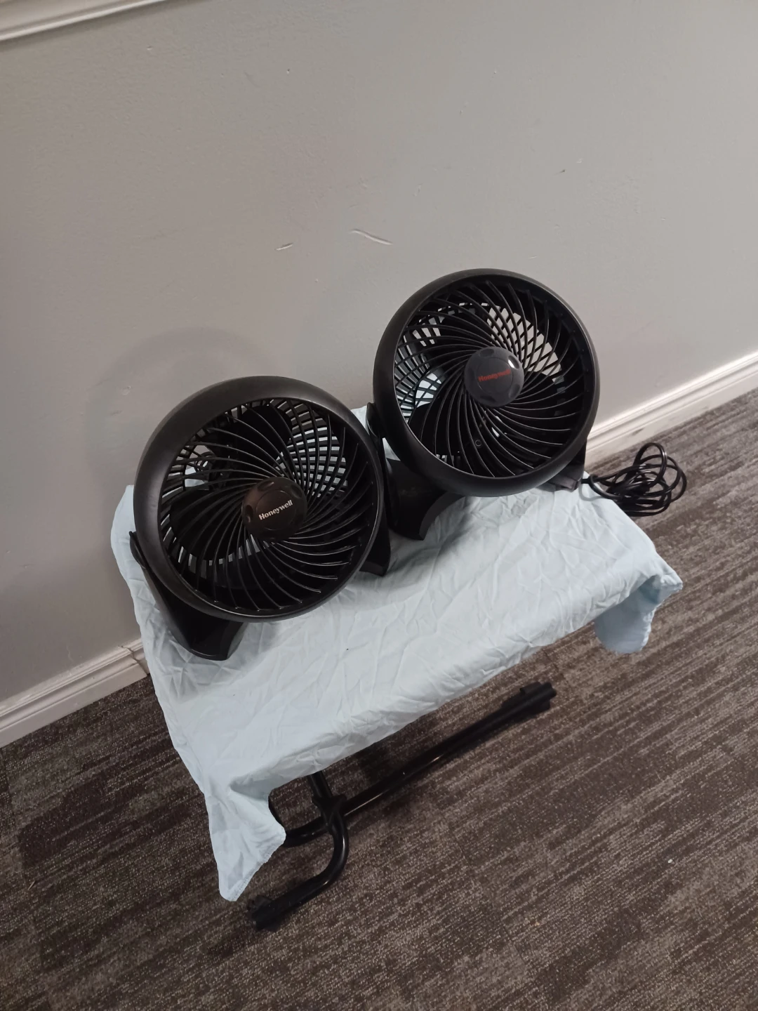 Honeywell Double Turbo Fans - photo 3