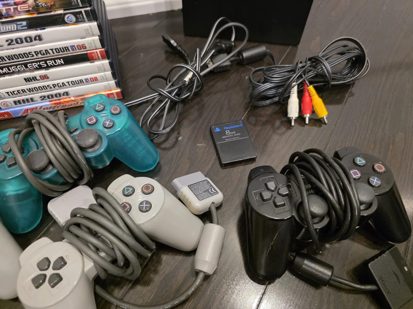 Playstation 2 with 21 games, 5 controllers, 1 memory card - photo 5